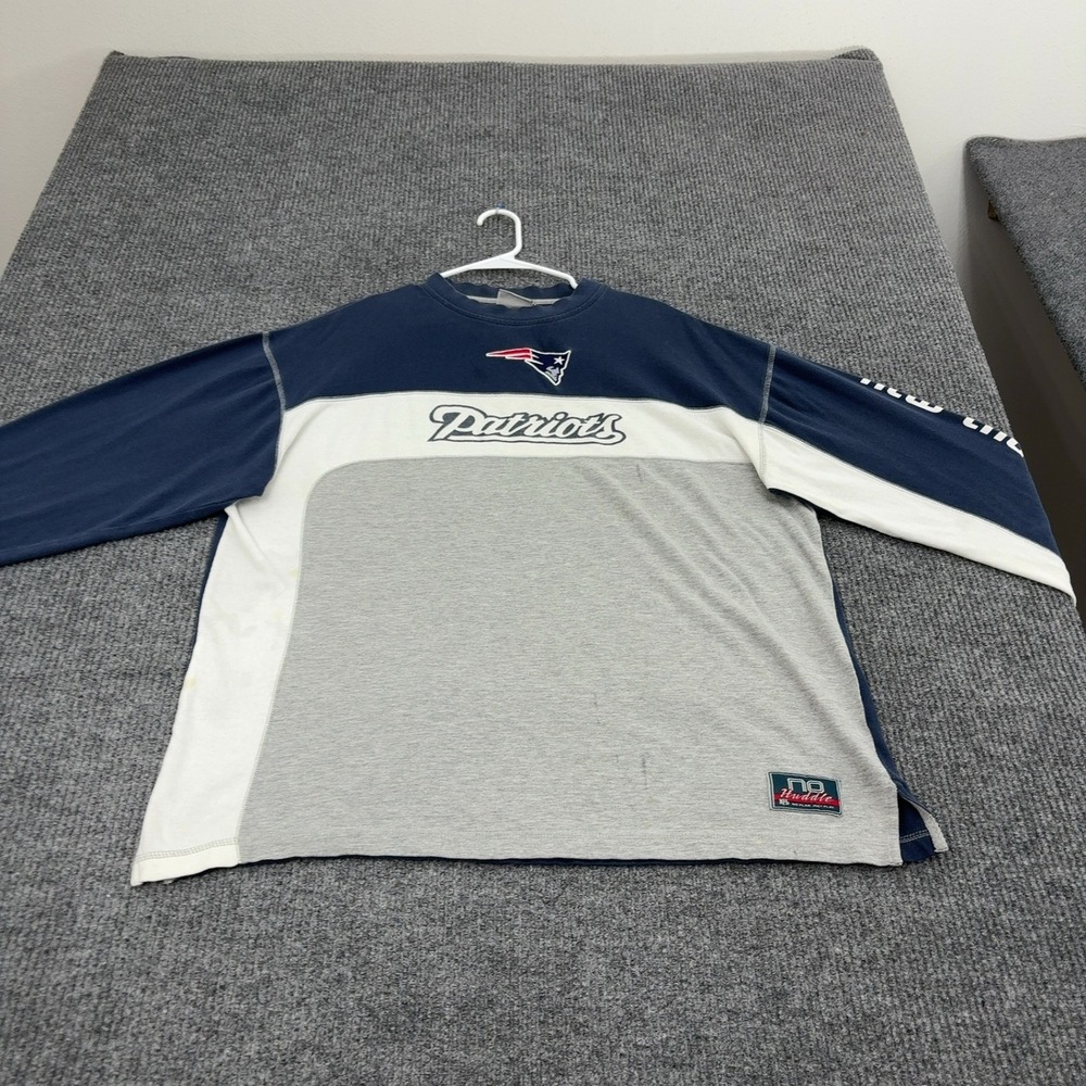 New England Patriots No Huddle Shirt Mens XL Navy Grey Cotton Colorblock Sport